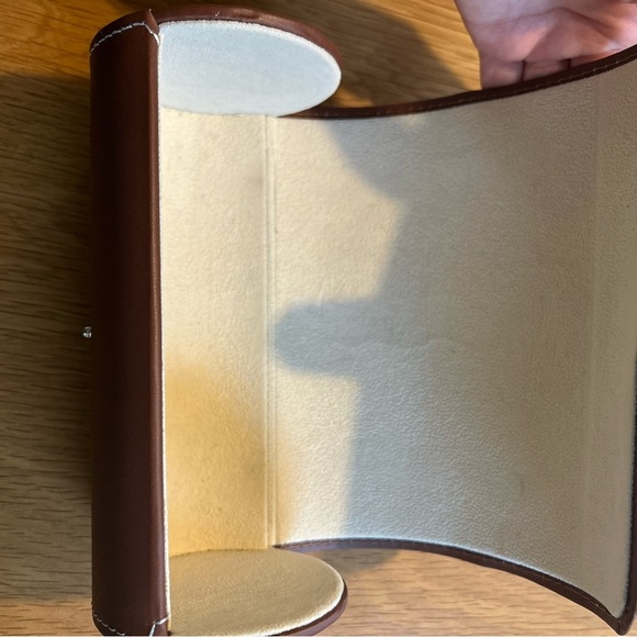 Men's Watch Case - Picture 2 of 9